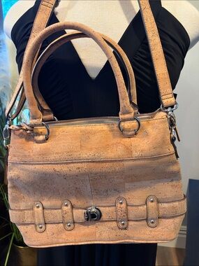 Vegan Queork Bag - NWOT.
